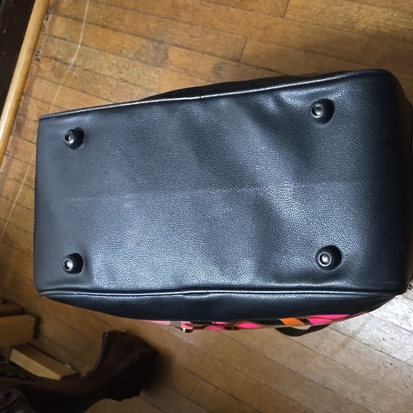 Vintage 90's Roxy Travel Duffle - Picture 9 of 16